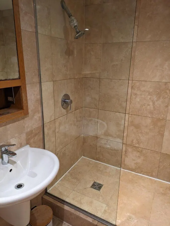 Loft Style 2-Bed 2-Bath In North Laines Apartment Brighton